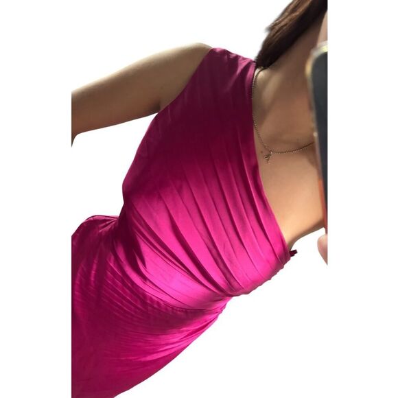 BCBG Acacia One-Shoulder Pleated Satin Gown - Size 4 - New - Picture 2 of 3